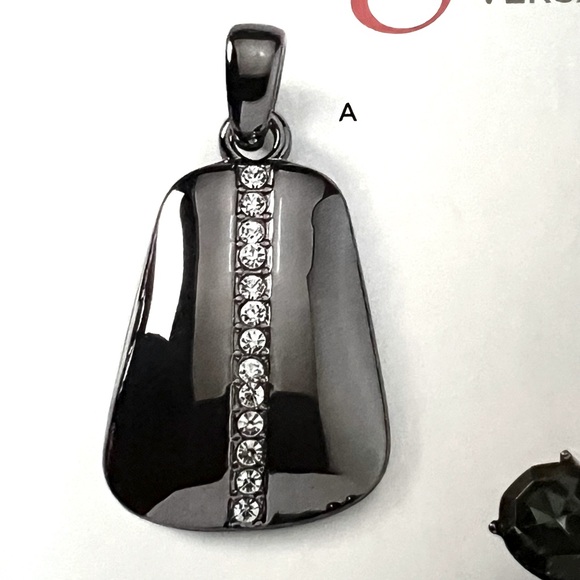 lia sophia “Classified” 3-strand necklace & “In the Groove” pendant, hematite - Picture 5 of 11